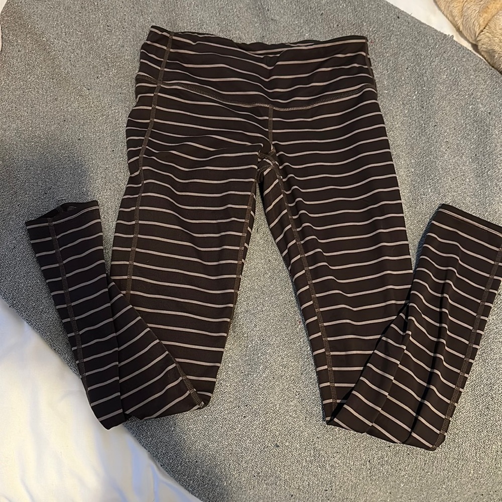 Athleta brown striped chaturanga full length tight